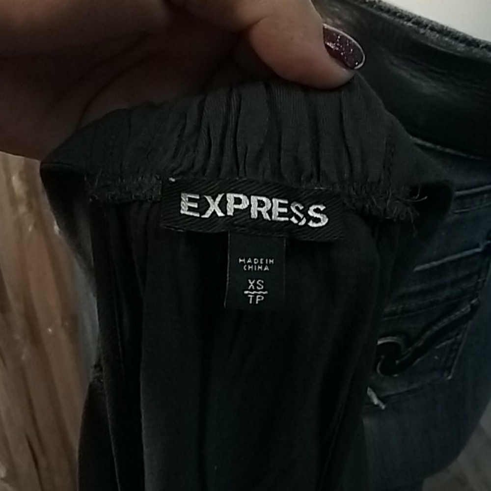 Tank top - Picture 3 of 3